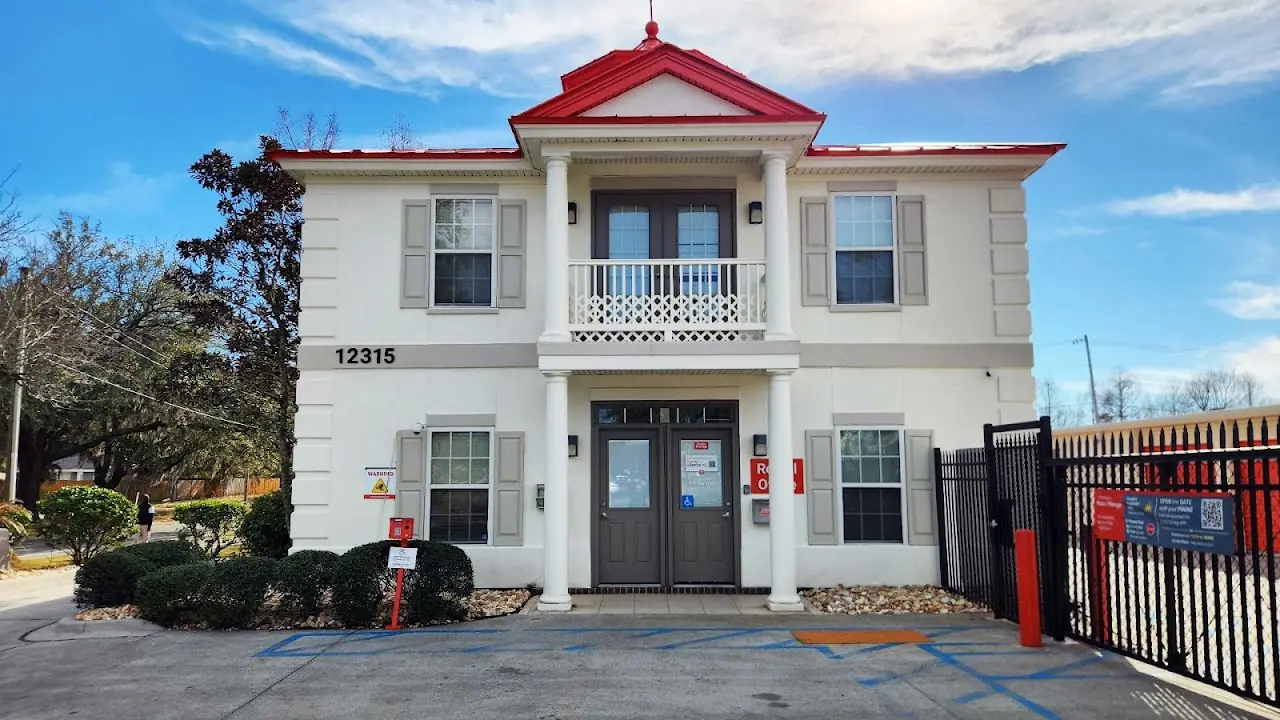 Public Storage, RV storage in Savannah