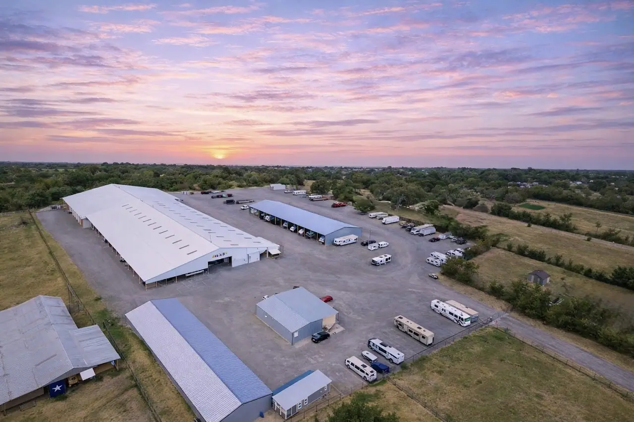 Longhorn State Storage, RV storage in Burleson