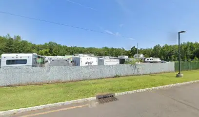 OUTDOOR STORAGE in Farmingdale, NJ