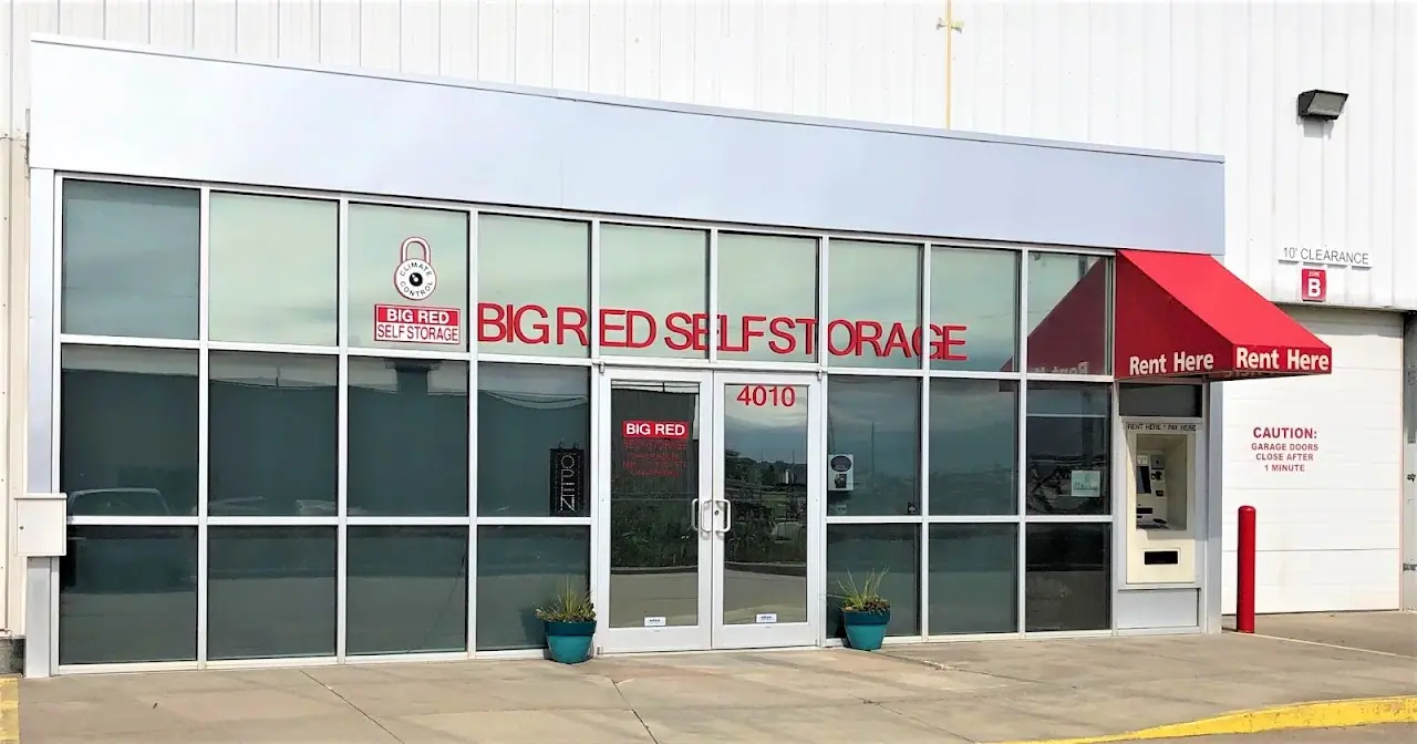 Big Red Self Storage, RV storage in Lincoln