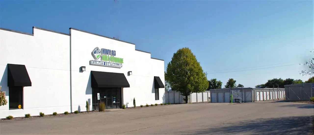Hwy 43 Self Storage, RV storage in Elkhorn