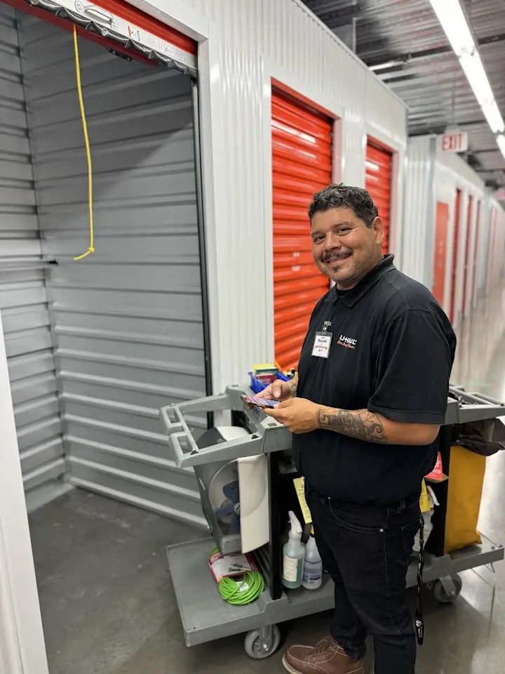 Self-Storage at U-Haul, RV storage in Murrieta