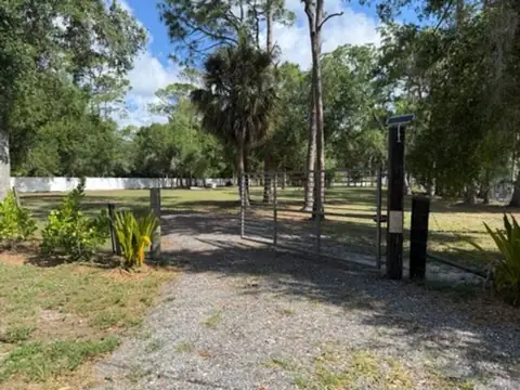 Deal Road RV & Boat Storage photo 2