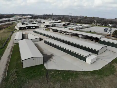 Longhorn State Storage- DFW photo 2