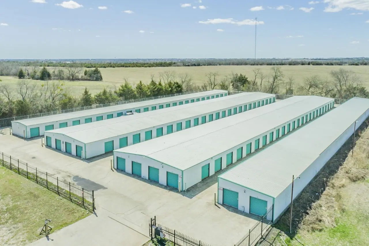 Overflow Garage, RV storage in Caddo Mills