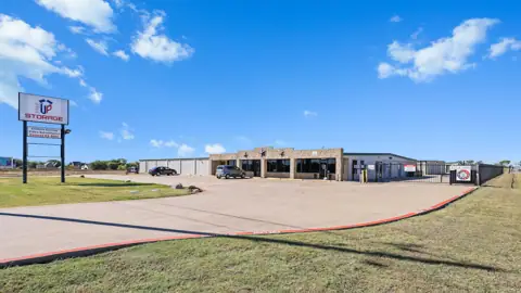 FreeUp Storage in Waxahachie, TX
