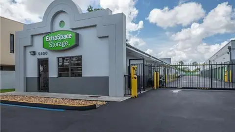 Extra Space Storage in Miami, FL