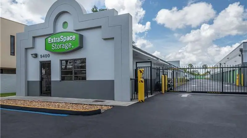 Extra Space Storage, RV storage in Miami