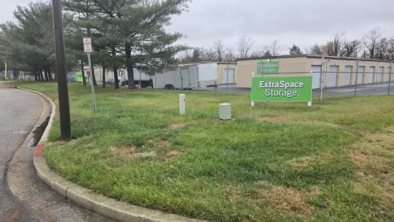 Extra Space Storage, RV storage in Crofton