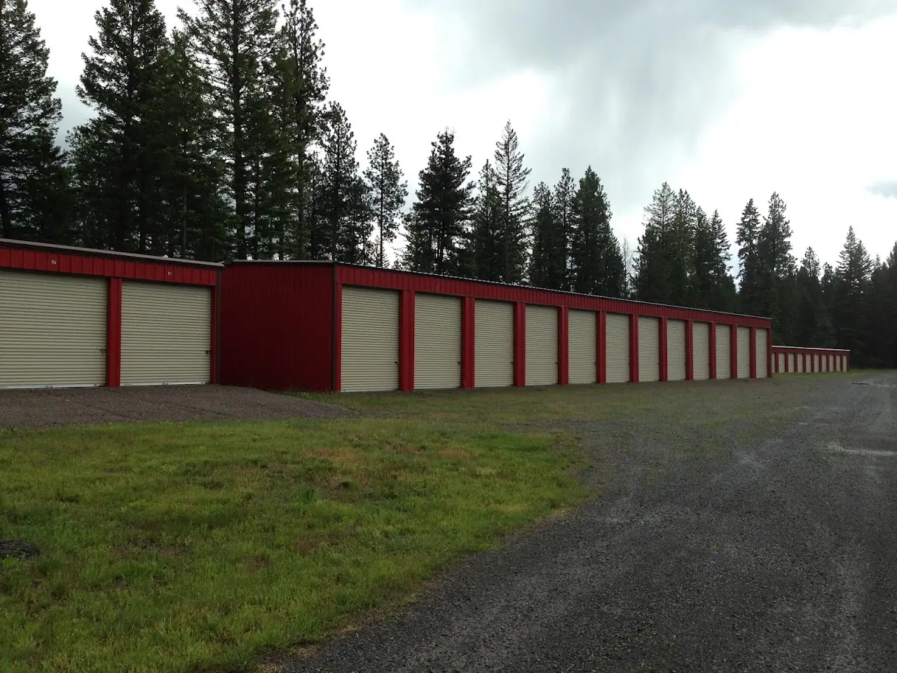 Snowbird Boat & RV Storage, RV storage in Bigfork