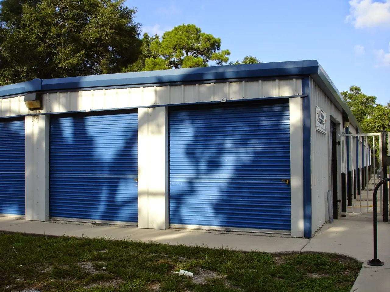 Ernie's Self Storage, RV storage in St. Augustine