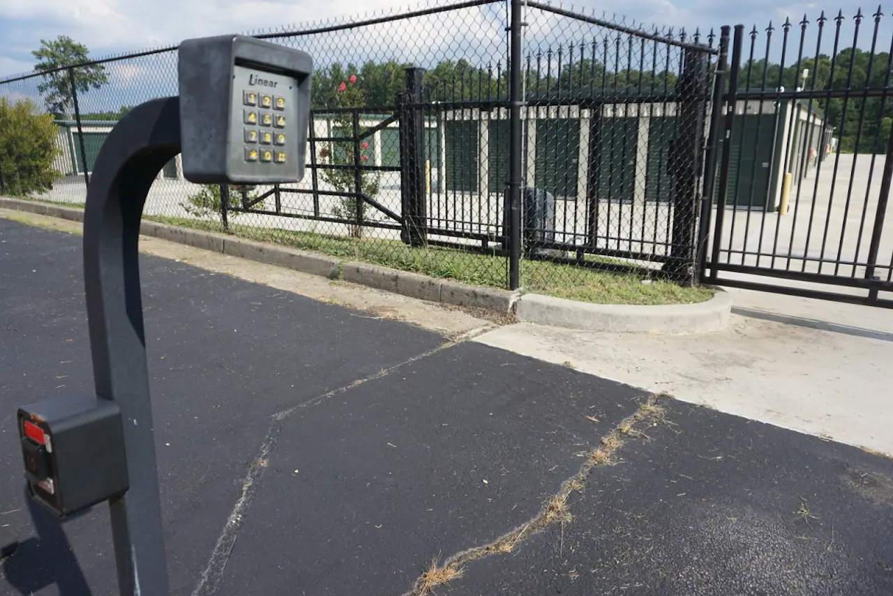 212 Storage, RV storage in Covington