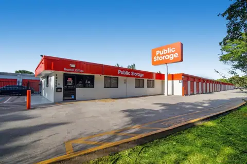 Public Storage photo 2