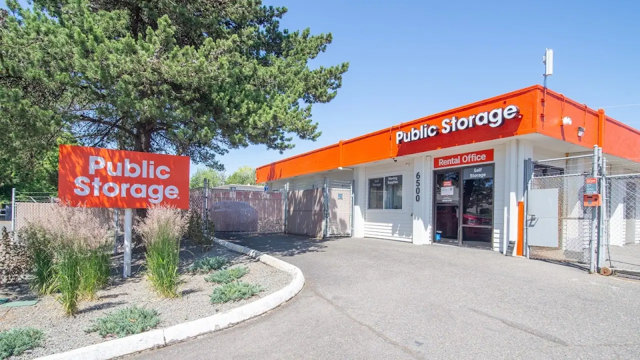 Public Storage, RV storage in Beaverton