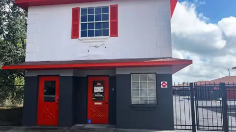 Public Storage photo 2