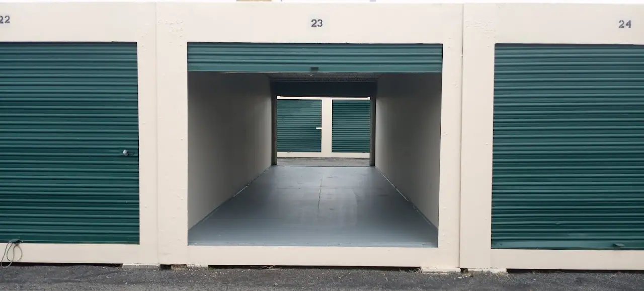 Victory Drive Storage, RV storage in Houston