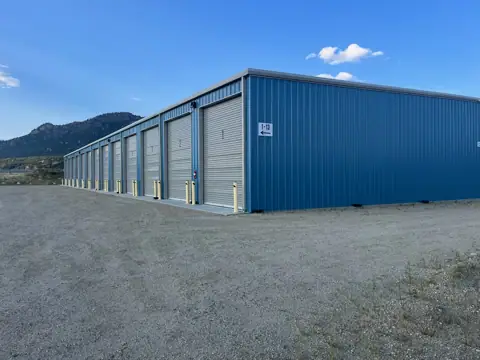 Escape Storage photo 3