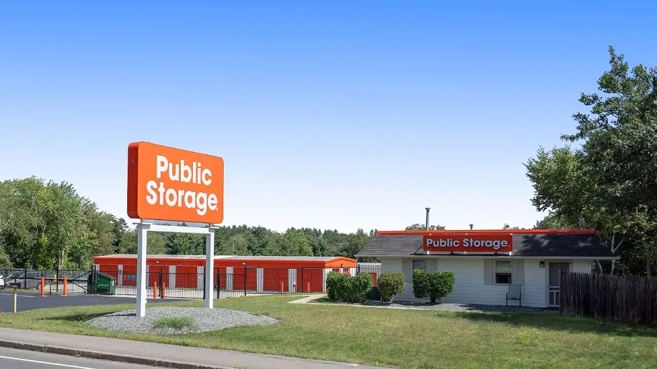 Public Storage, RV storage in Manchester