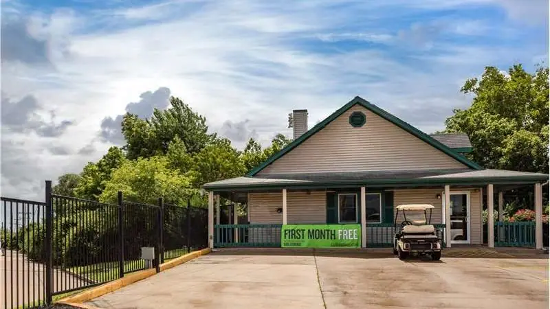 Extra Space Storage, RV storage in Plymouth Meeting