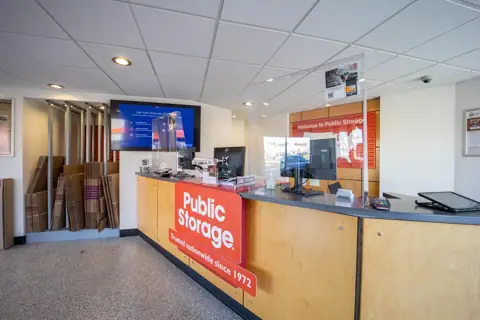 Public Storage photo 3