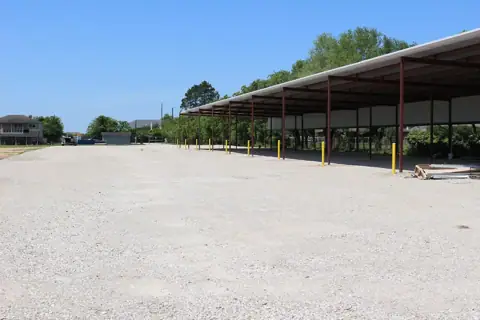 ACRES of Storage photo 3