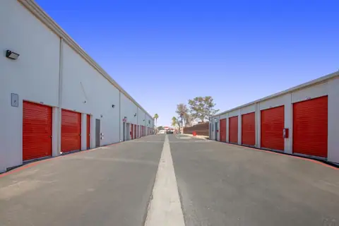 Public Storage photo 2