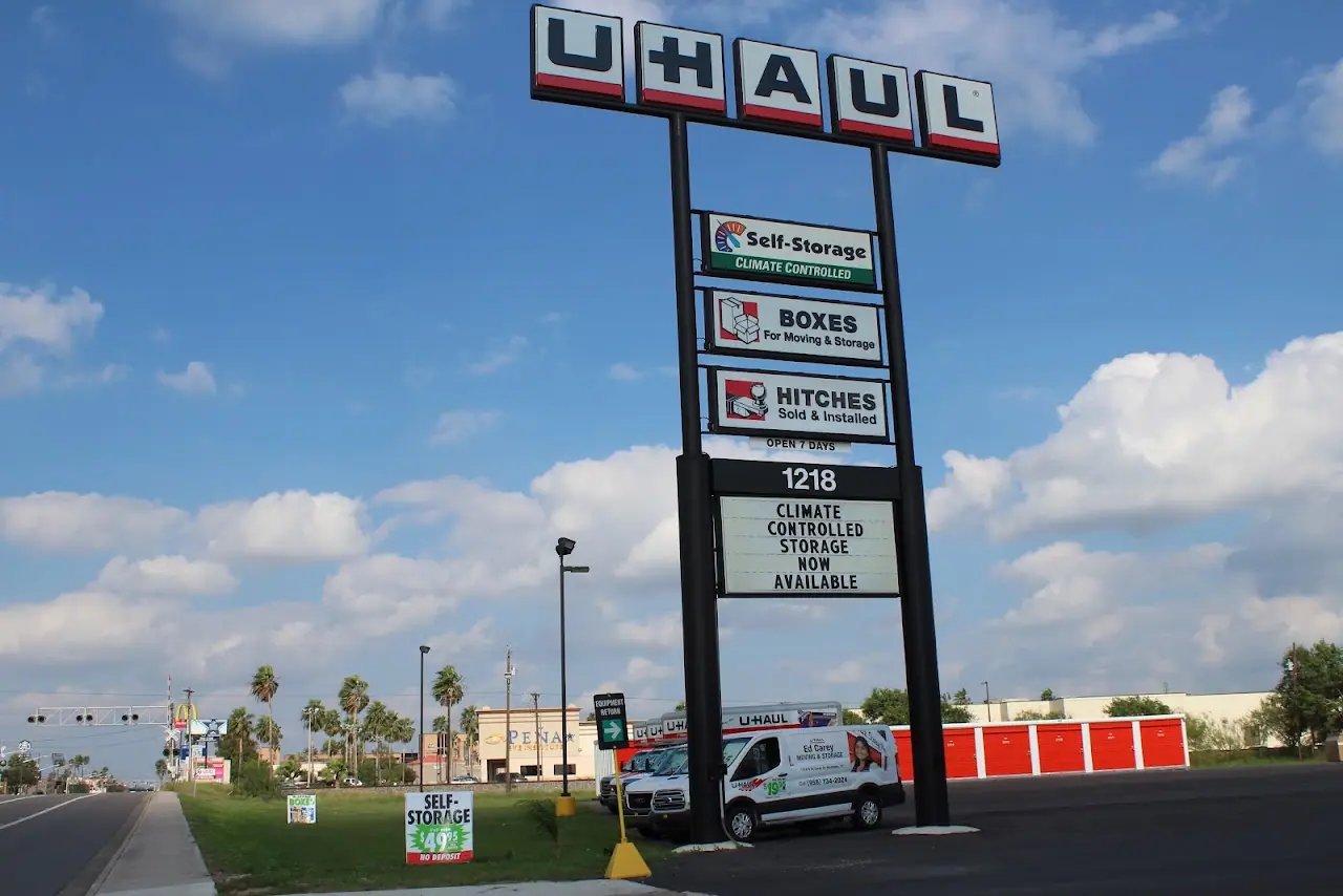 Self-Storage at U-Haul, RV storage in Harlingen