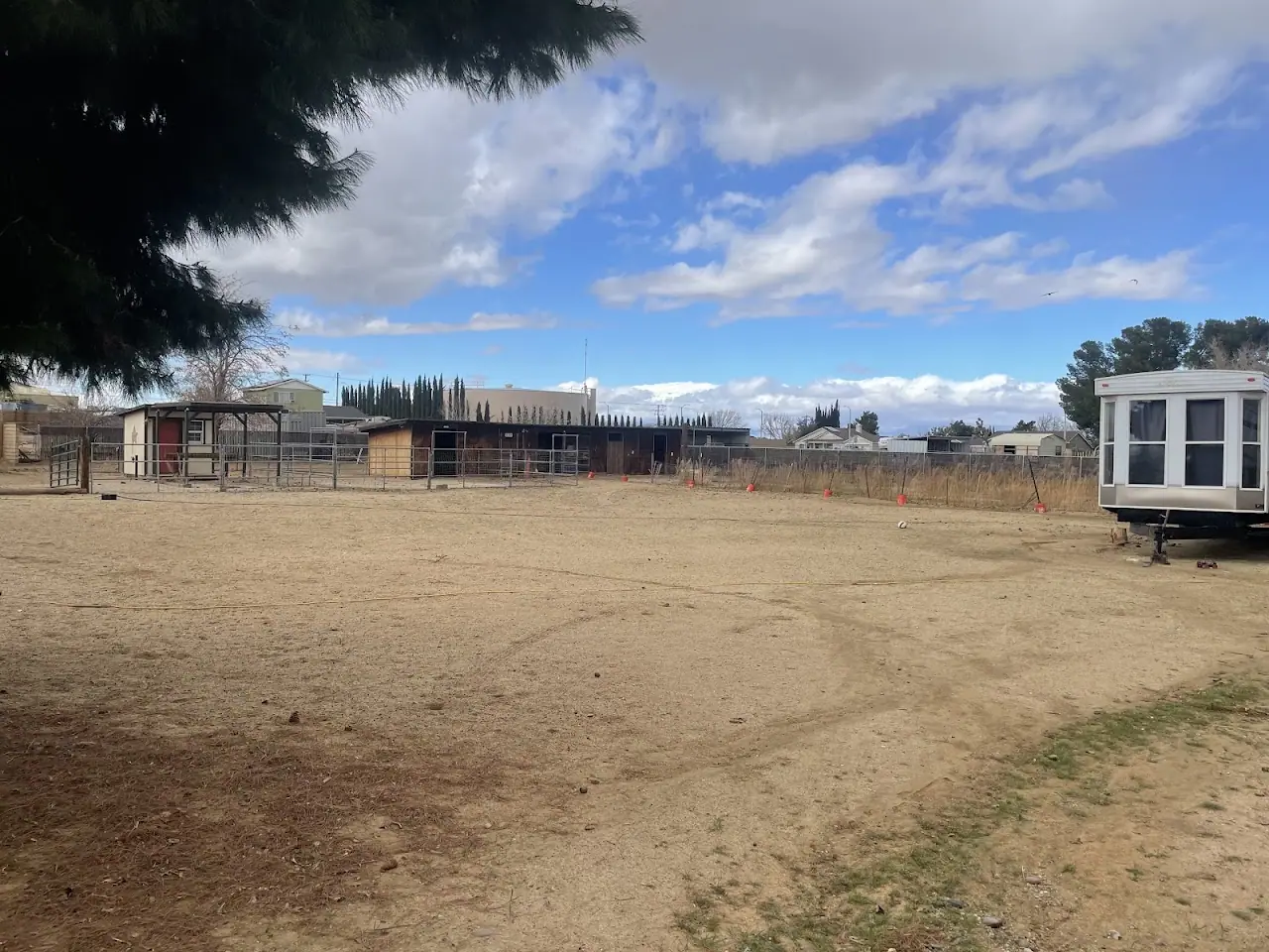 Avenue K-10 RV & Boat Storage, RV storage in Quartz Hill