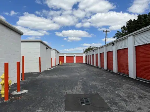 Public Storage photo 2