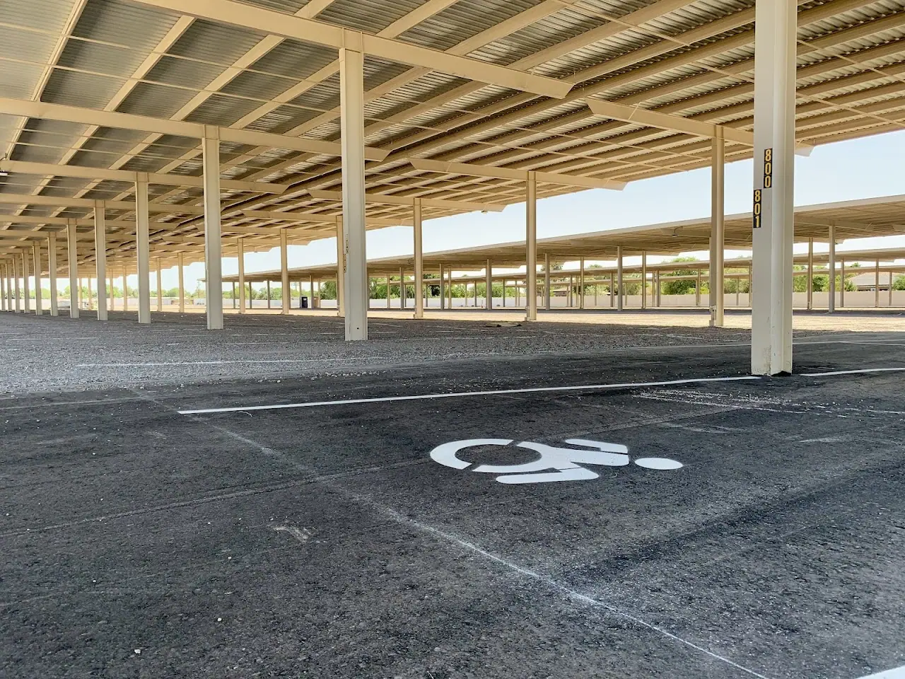 Ameripark Covered Storage, RV storage in Waddell