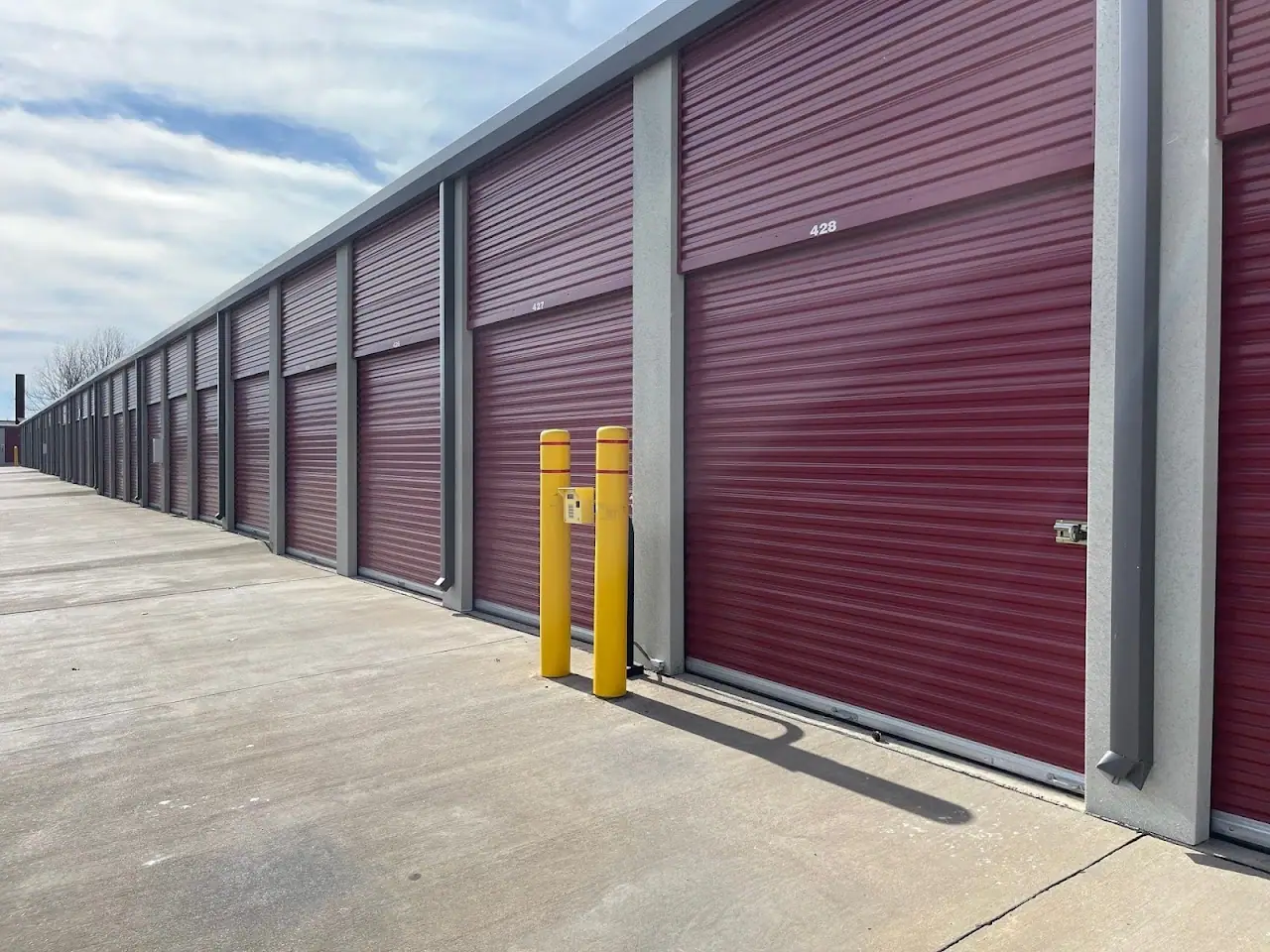 Access Self Storage And Truck Rental, RV storage in Midlothian