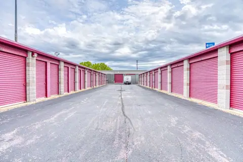 Valley Storage - Medina photo 3