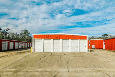 Mini Mall Storage - Buna in Buna, TX