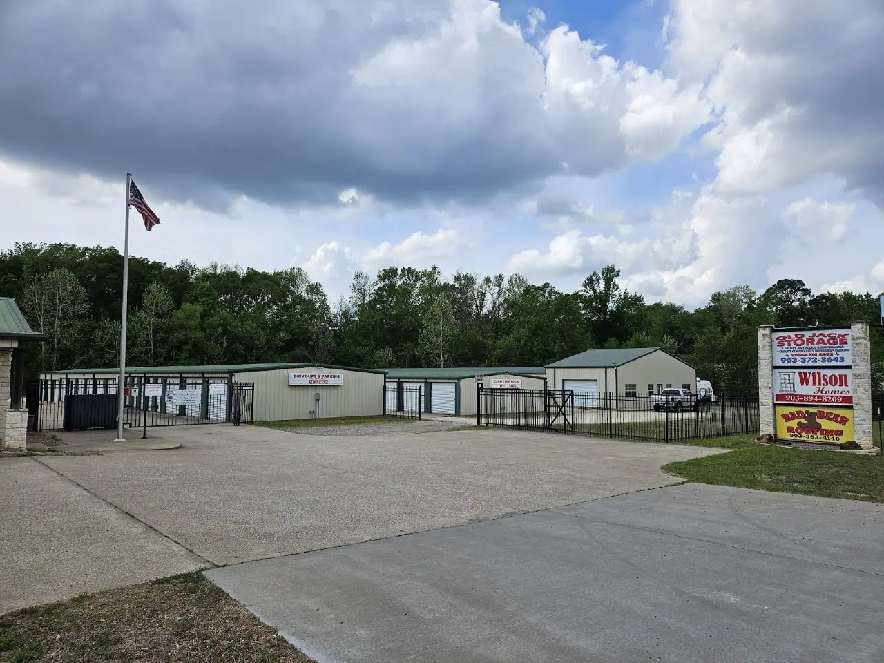 Old Jack Storage, RV storage in Flint