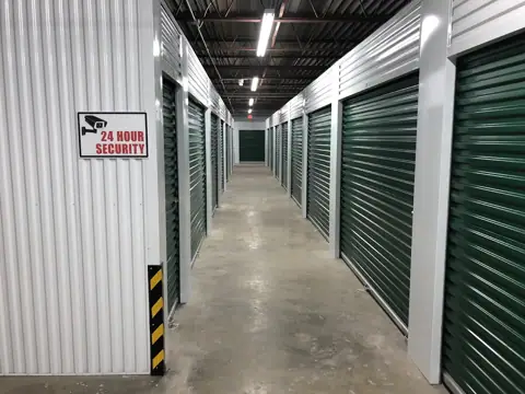 Ideal Self Storage - Ennis in Ennis, TX