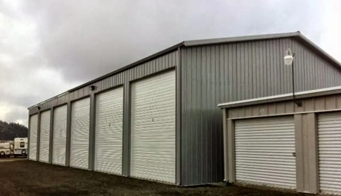 Stow-Away Mini-Storage, RV storage in Sutherlin