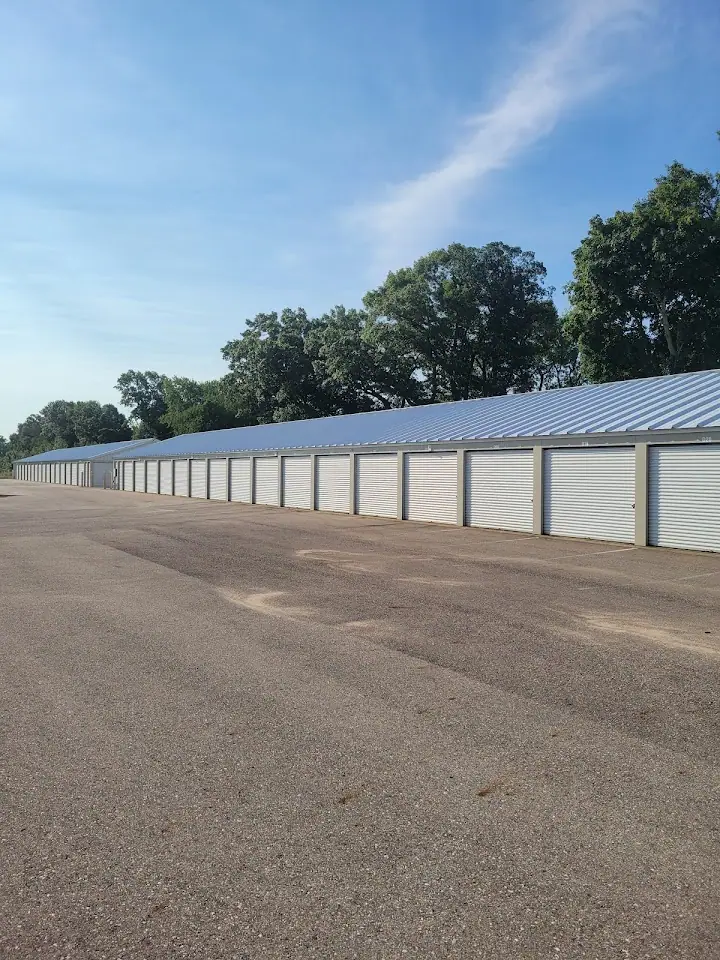 Lake Macatawa Storage, RV storage in Holland