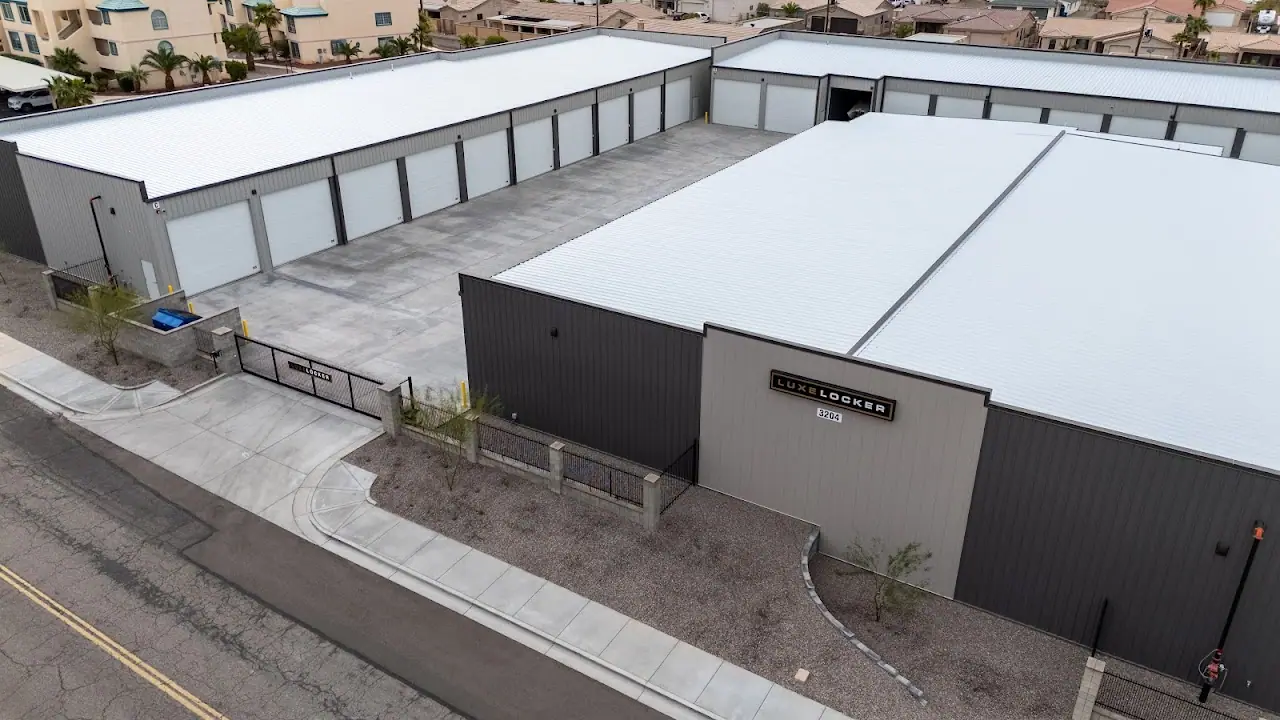 LuxeLocker Premium Storage - Lake Havasu City, AZ, RV storage in Lake Havasu City