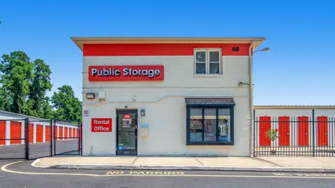Public Storage in Trenton, NJ