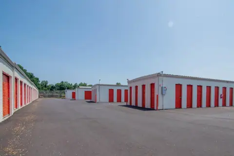 Public Storage photo 2