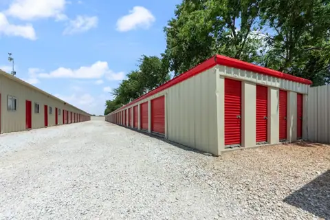 10 Federal Storage photo 3