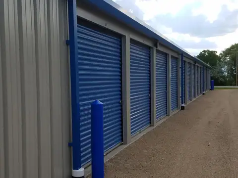 U-Store Co. photo 2
