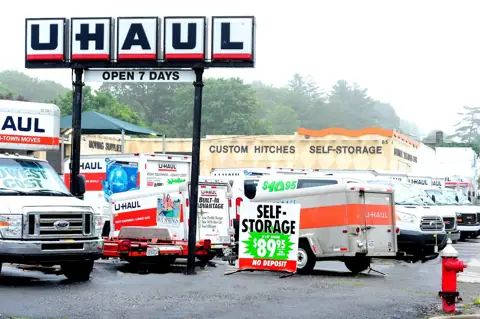 Self-Storage at U-Haul in Huntington Station, NY
