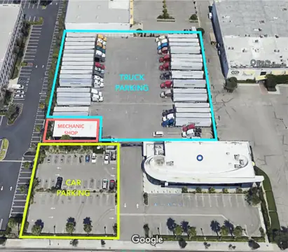 Hollywood Way Vehicle Storage photo 3