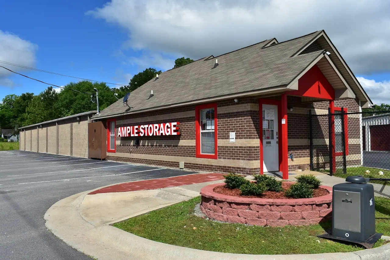 Ample Self Storage Benton, RV storage in Benton