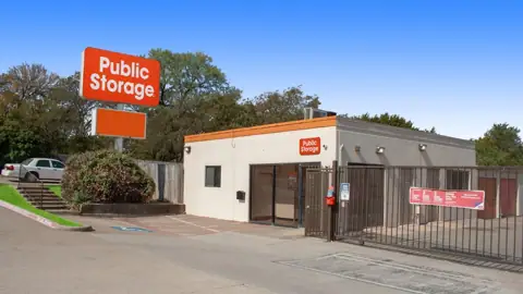 Public Storage in Lewisville, TX