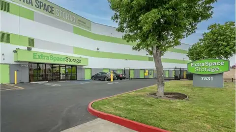Extra Space Storage in Huntington Beach, CA
