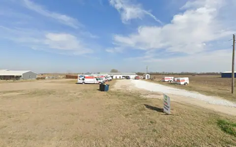 4608 E Line Road RV & Boat Storage photo 2