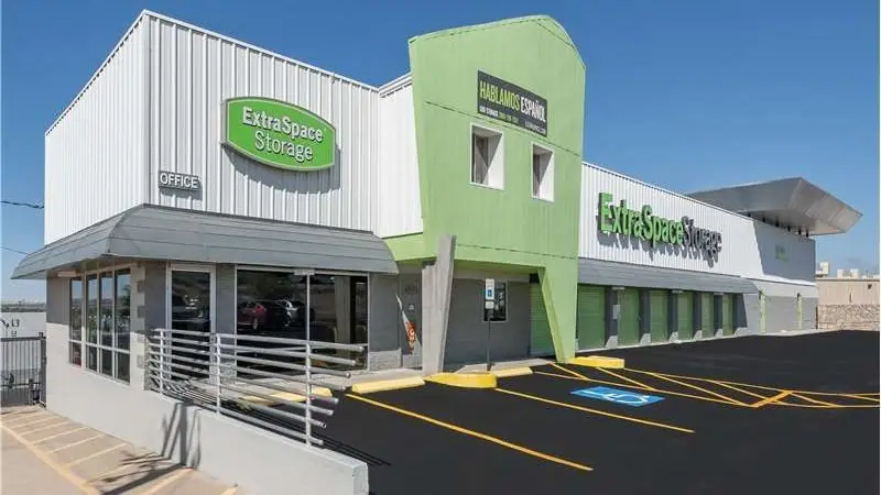 Extra Space Storage, RV storage in El Paso