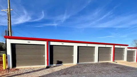 SnugLock Self Storage photo 3